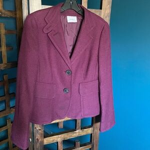 Akris plum burgundy wool blazer/coat/jacket, EUC, US 10, also will fit a size 8